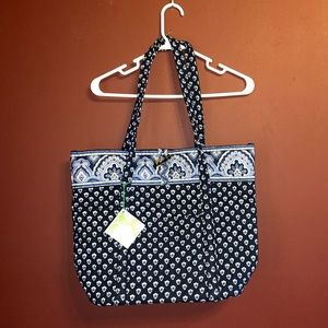 *ON HOLD* Vera Bradley bag